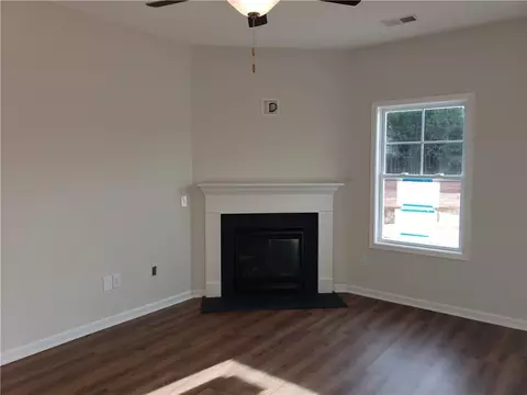 308 Phillips Dr, Pendleton, SC 29670 photo 6