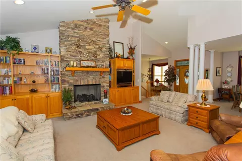 304 Crossover Dr, Seneca, SC 29672 photo 7