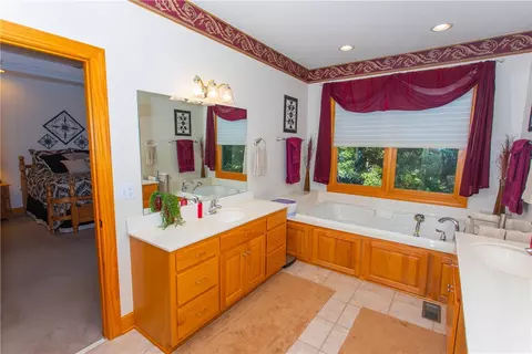 304 Crossover Dr, Seneca, SC 29672 photo 12