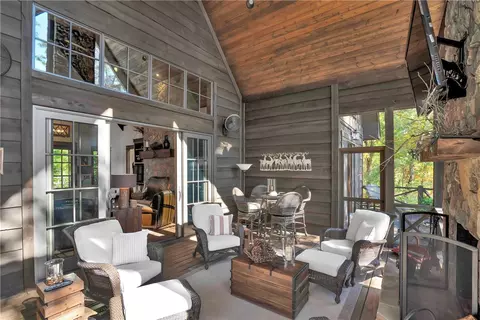 225 Deep Cove Pt, Sunset, SC 29685 photo 38
