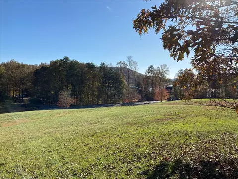 105 Starglass Way, Sunset, SC 29685 photo 13