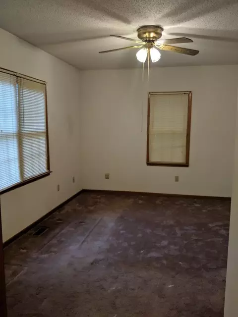 404 Sheriff Mill Rd, Easley, SC 29640 photo 5