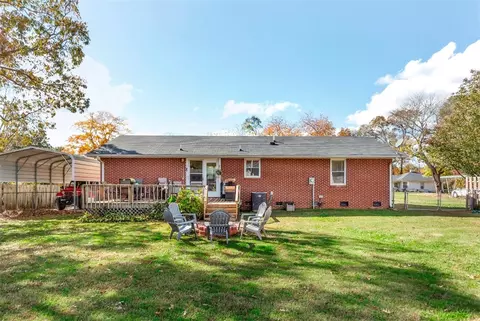 437 S Elm St, Pendleton, SC 29670 photo 31