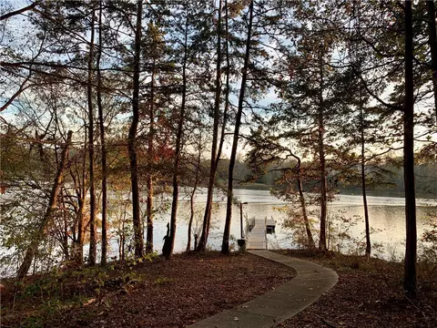 433 Lookover Dr, Anderson, SC 29621 photo 1