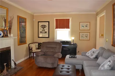 103 Lakeview Dr, Williamston, SC 29697 photo 3