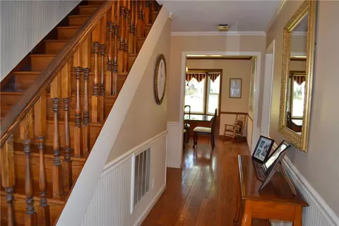 103 Lakeview Dr, Williamston, SC 29697 photo 2