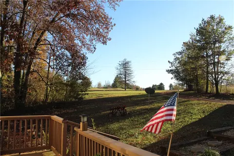 265 Lecroy Rd, Walhalla, SC 29691 photo 5