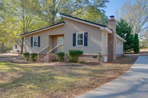 2 Williams St, Honea Path, SC 29654 photo 1
