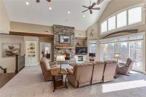 517 Pointe West Dr, Seneca, SC 29672 photo 12