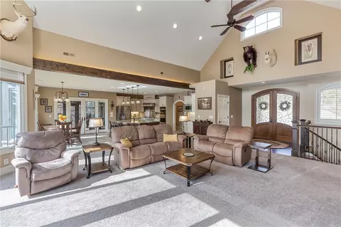 517 Pointe West Dr, Seneca, SC 29672 photo 10