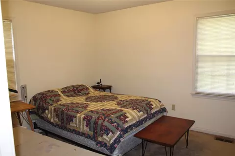 102 Capell Dr, Pelzer, SC 29669 photo 7