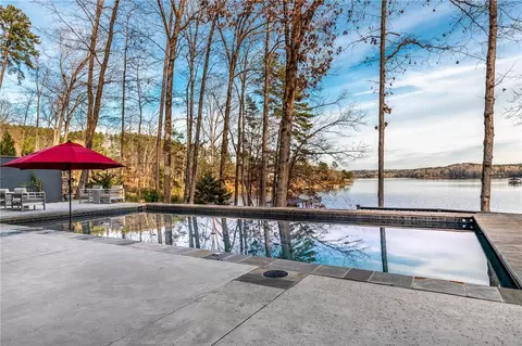 201 E Fort George Way, Sunset, SC 29685 photo 2