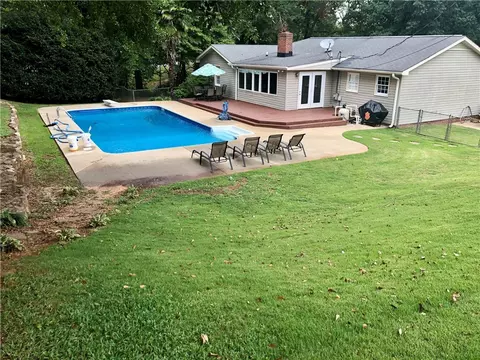 106 Frances St, Honea Path, SC 29654 photo 13