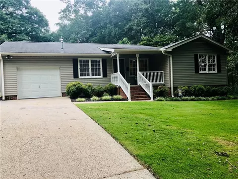106 Frances St, Honea Path, SC 29654 photo 1