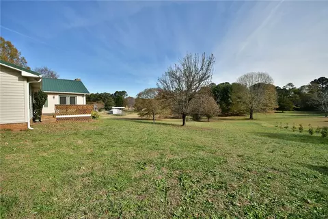 1011 Cherokee Rd, Pelzer, SC 29669 photo 7