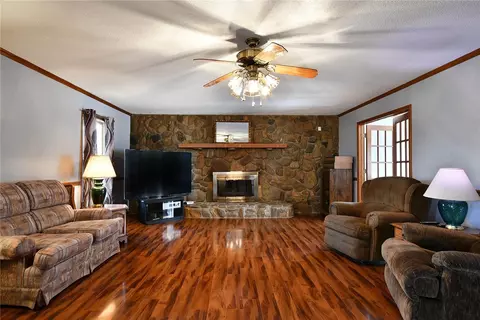 1011 Cherokee Rd, Pelzer, SC 29669 photo 12