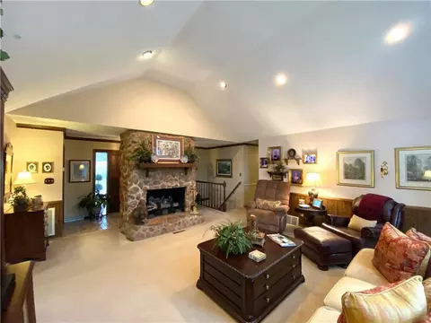 600 Westminster Dr, Pendleton, SC 29670 photo 3