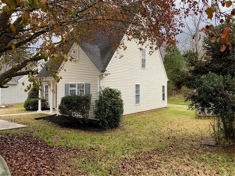 127 Arbors Ct, Central, SC 29630 photo 3