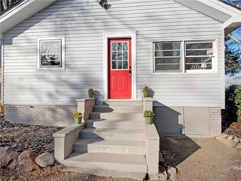 806 E Main St, Easley, SC 29640 photo 40