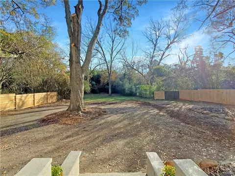 806 E Main St, Easley, SC 29640 photo 37