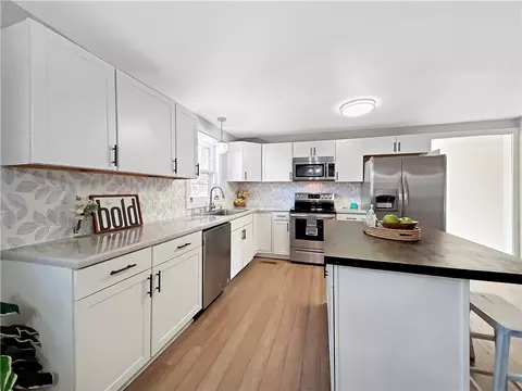 806 E Main St, Easley, SC 29640 photo 13