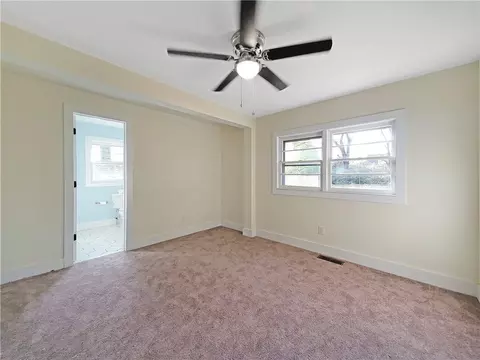 806 E Main St, Easley, SC 29640 photo 34