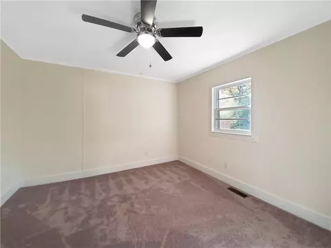 806 E Main St, Easley, SC 29640 photo 3