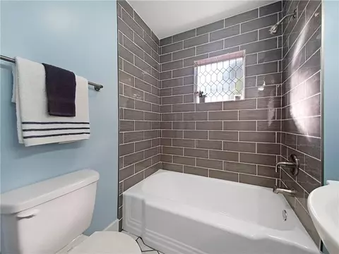 806 E Main St, Easley, SC 29640 photo 27