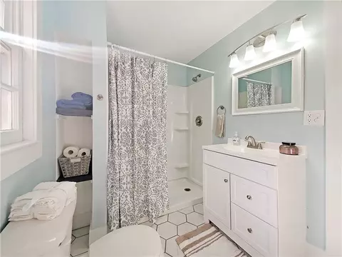 806 E Main St, Easley, SC 29640 photo 7