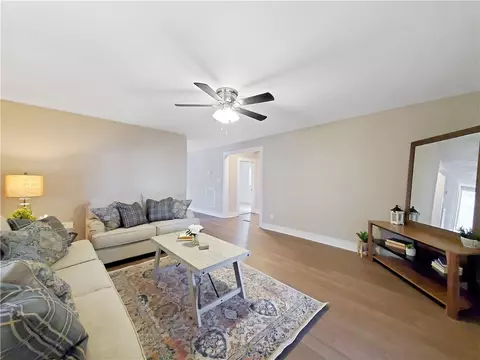 806 E Main St, Easley, SC 29640 photo 21