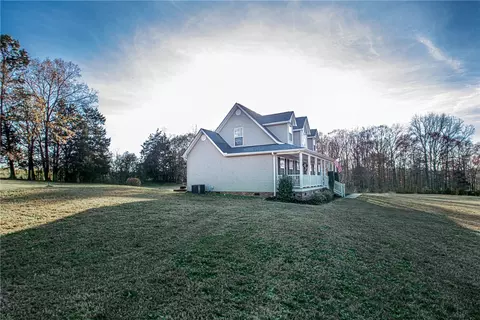 151 Hidden Acres Rd, Pendleton, SC 29670 photo 4