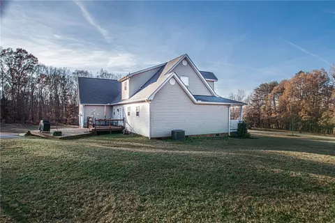 151 Hidden Acres Rd, Pendleton, SC 29670 photo 8