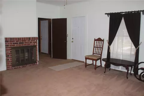 110 Branch St, Walhalla, SC 29691 photo 2