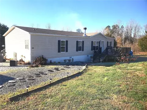 500 Mulliken Rd, Central, SC 29630 photo 1