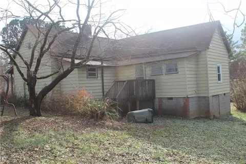 104 Branch St, Walhalla, SC 29691 photo 4