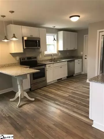 302 Anzio St, Easley, SC 29640 photo 7