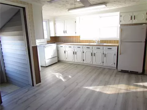 10 Fuller St, Pelzer, SC 29669 photo 6