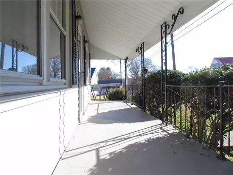 10 Fuller St, Pelzer, SC 29669 photo 3