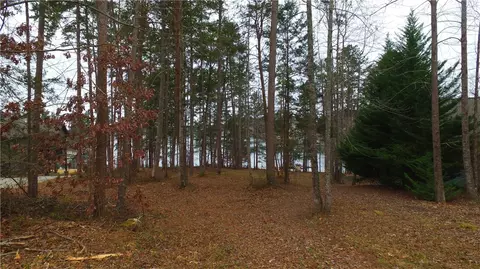 519 Pointe West Dr, Seneca, SC 29672 photo 13