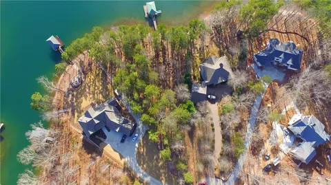 519 Pointe West Dr, Seneca, SC 29672 photo 6