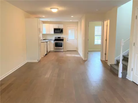 100 Lloyd Ave, Easley, SC 29640 photo 9