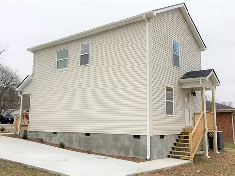 100 Lloyd Ave, Easley, SC 29640 photo 24