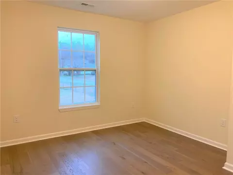 100 Lloyd Ave, Easley, SC 29640 photo 12