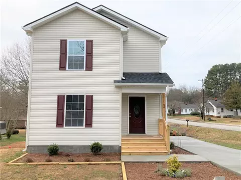 100 Lloyd Ave, Easley, SC 29640 photo 1