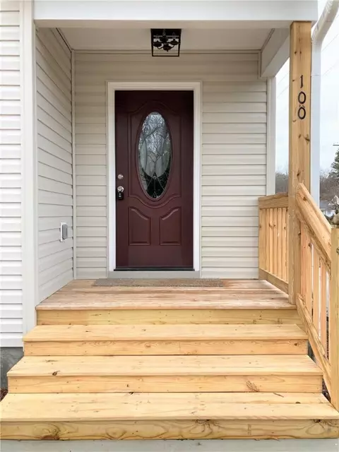 100 Lloyd Ave, Easley, SC 29640 photo 3