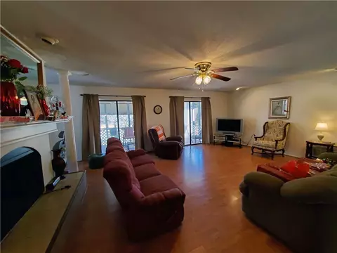 1038 Moorehead Pl, Pendleton, SC 29670 photo 4