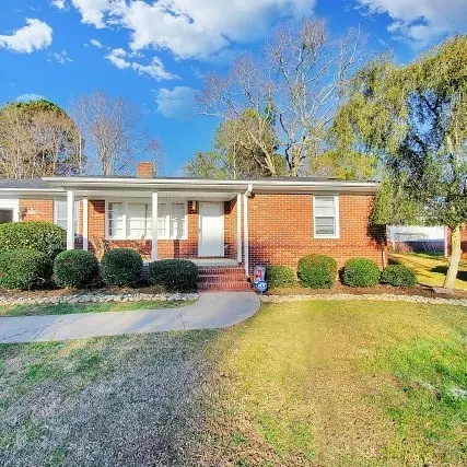 210 Tiffany Dr, Easley, SC 29640 photo 3