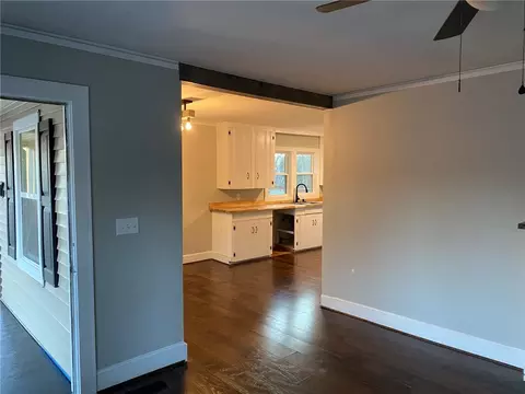 12 Brock Ave, Honea Path, SC 29654 photo 5