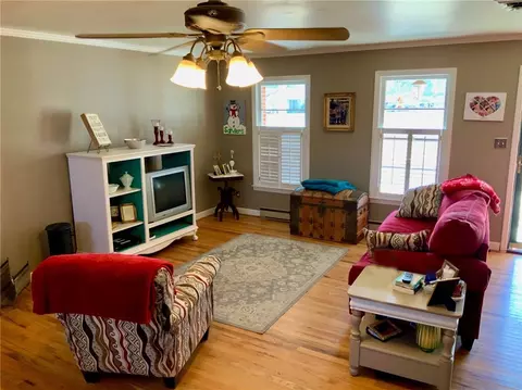 109 Frances St, Honea Path, SC 29654 photo 4