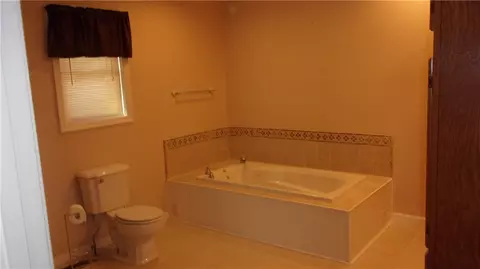 101 Dowling St, Easley, SC 29640 photo 9